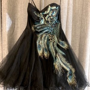 Gorgeous Strapless Short Cocktail/Homecoming Dress with Peacock Design